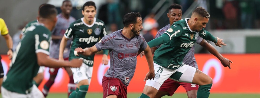 Palmeiras, Fluminense e Bragantino são os três clubes com mais gols marcados como visitante. Veja a posição dos 20 clubes da Série A no quesito